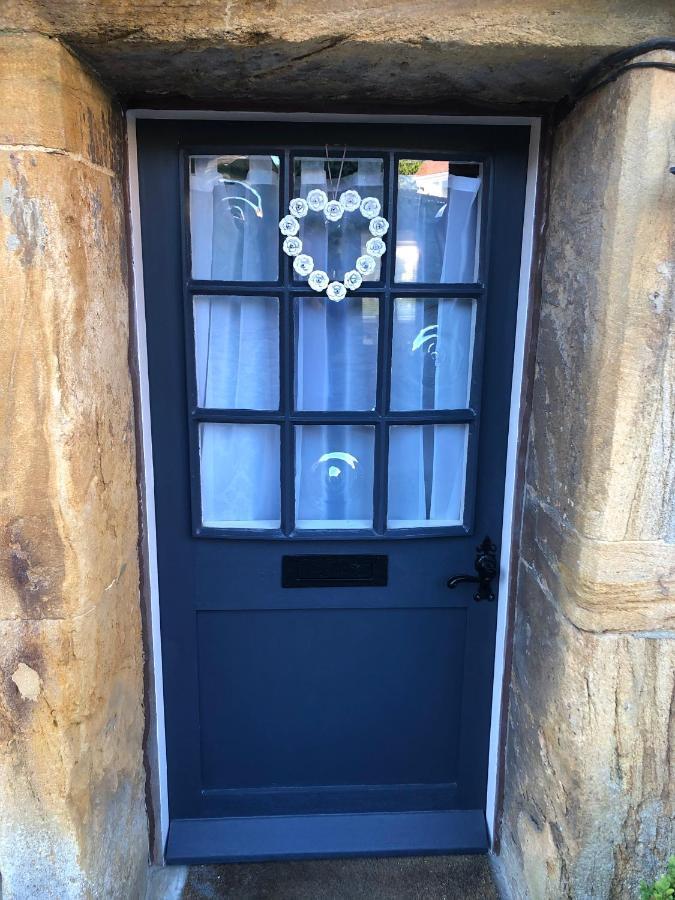 Cottage In The Heart Of Montacute Exterior photo